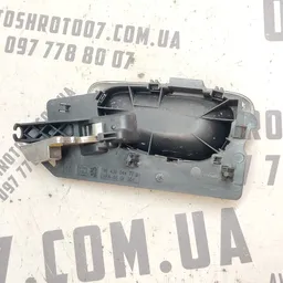 Ручка внутр. Peugeot 307 (01-08) 1.4 Benz пр. OEM 9643604477 фото 3
