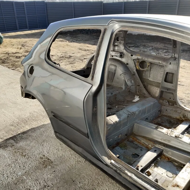 Четверть Peugeot 307 (01-08) 1.4 Бензин задня права