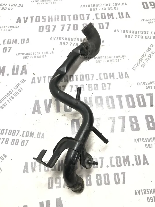 Трубка системи охолодження VW Passat B5+ (00-05) 1.9 Дизель