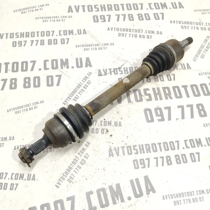 Привід Peugeot 307 (01-08) 1.4 Бензин передній лівий