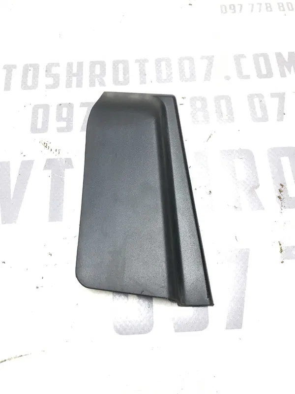 Накладка салону Chevrolet Tacuma (00-08) 2.0 передня ліва