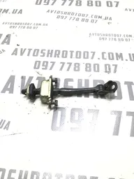 Обмежувач дверей Chevrolet Tacuma 00-08 2.0 передній правий