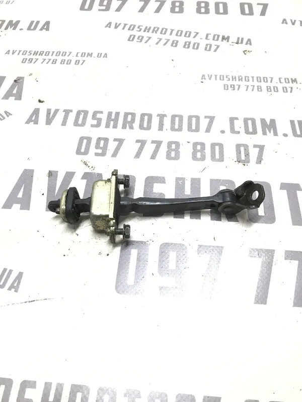 Обмежувач дверей Chevrolet Tacuma 00-08 2.0 передній правий