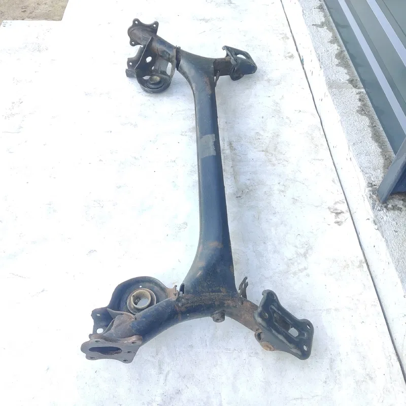 Балка підвіски Peugeot 307 (01-08) 1.4 Бензин задня нижня