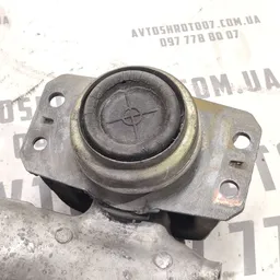 Кронштейн двигуна Peugeot 307 01-08 1.4 пр.в OEM 9637144580 фото 4