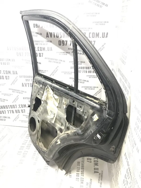 Двері Kia Sorento 1 (02-09) 2.5 Дизель задня права