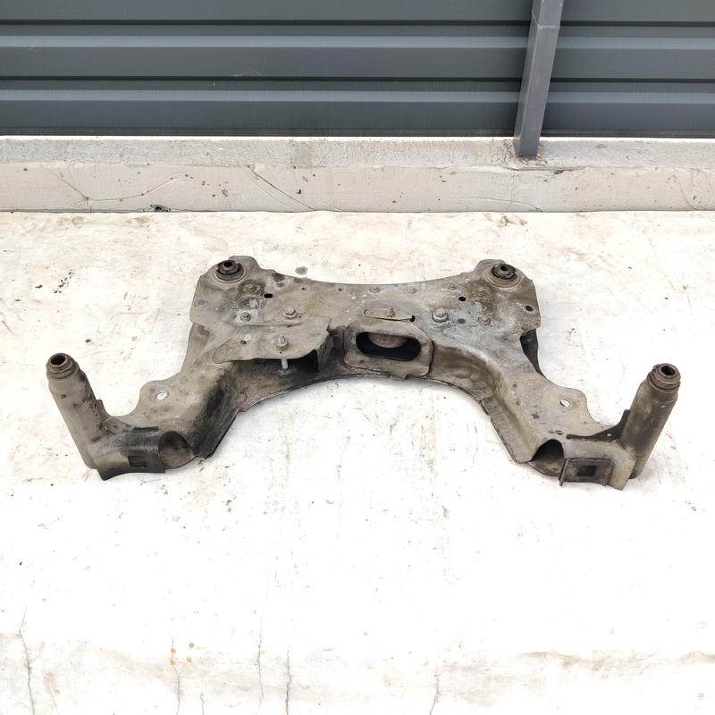 Підрамник передній Renault Grand Scenic 3 (09-16) 1.6 Дизель