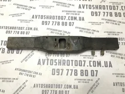 Кронштейн КПП Kia Sorento 1 (02-09) 2.5 Diesel нижній
