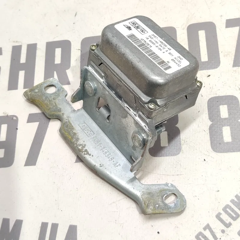 Датчик ESP Volvo V50 (04-12) 2.0D прав. OEM 3m5t14b296ab