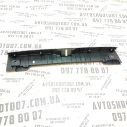 Пластик багажника Toyota Auris (06-12) 1.6 Бензин задній фото 4