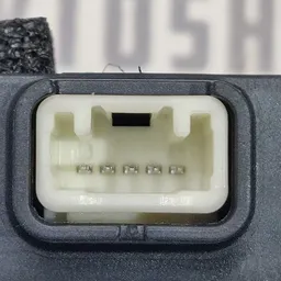 Блок ЦЗ Toyota Auris (06-12) 1.6 Бенз зад лів OEM 8974102100 фото 3