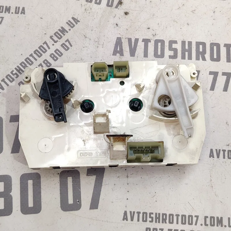 Блок керування пічкою Peugeot 307 (01-08) 1.4 Бензин