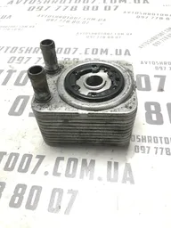 Радіатор масляний Volkswagen Passat B5+ (00-05) 1.9 Diesel