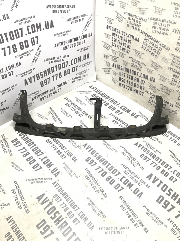 Кронштейн бампера Passat B5+ 00-05 1.9D перед OEM 3B0807469C