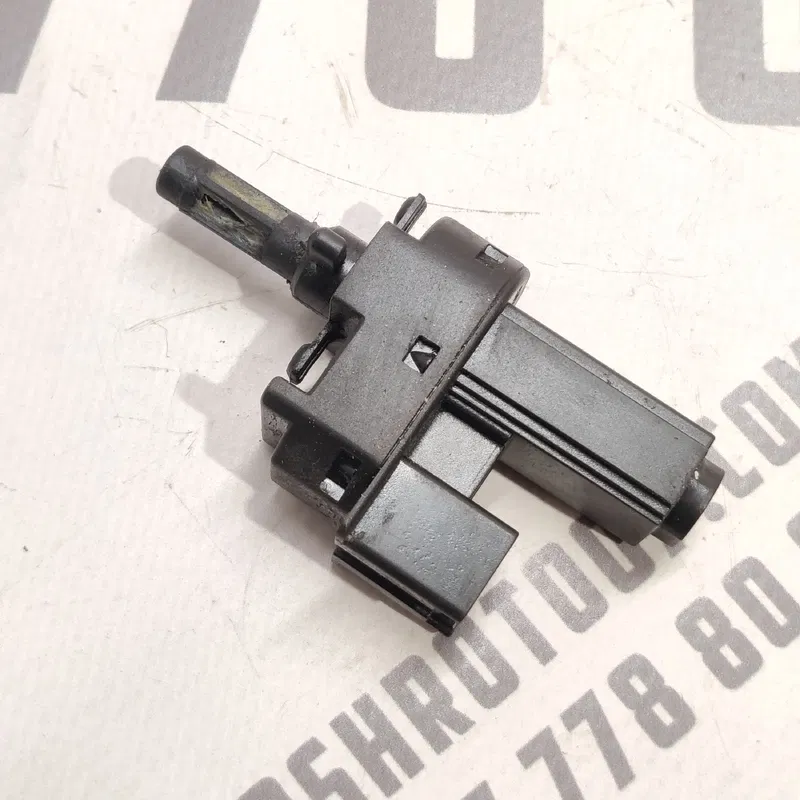 Датчик зчеплення Volvo V50 04-12 2.0 Дизель OEM 4m5t7c534aa