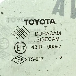 Кузовне скло Toyota Auris (06-12) 1.6 Бензин переднє праве фото 4