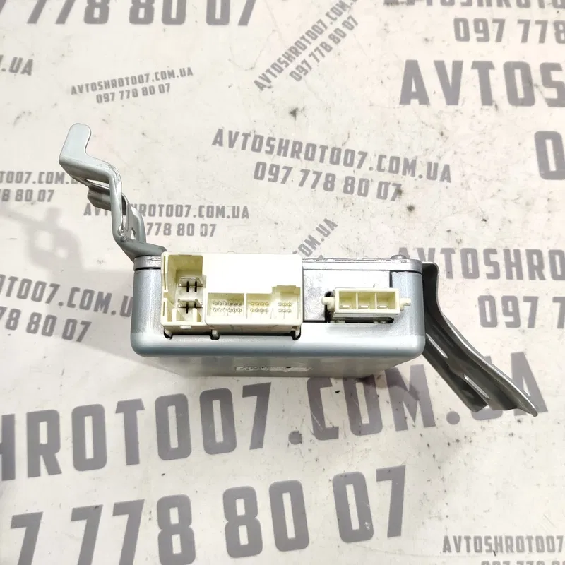 Блок керування рейки Toyota Auris (06-12) 1.6 OEM 8965002410