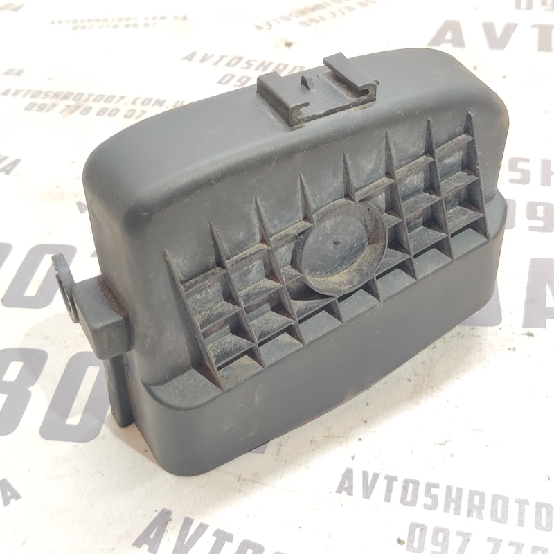 Кришка ГРМ Peugeot 307 (01-08) 1.4 Бензин OEM 9626841980