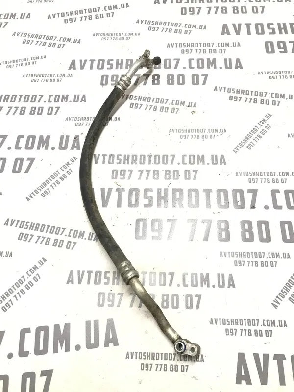 Трубка кондиціонера Kia Sorento 1 (02-09) 2.5 D4CB Дизель