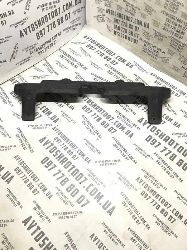 Кронштейн абсорбера Kia Sorento 1 02-09 2.5D OEM 865853e000
