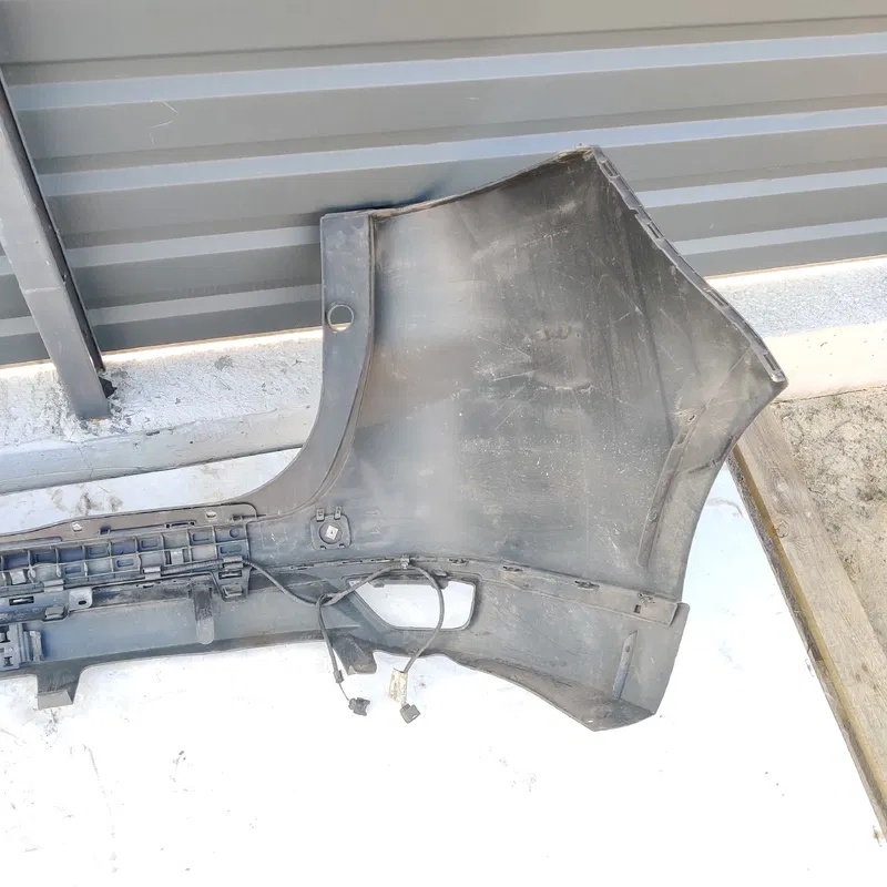 Бампер задній Renault Grand Scenic 3 (09-16) 1.6d 850220040R
