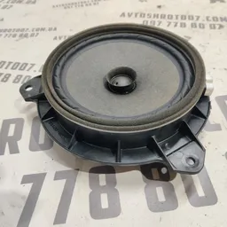 Динаміки Toyota Auris 06-12 1.6 Бензин задні OEM 861600d190