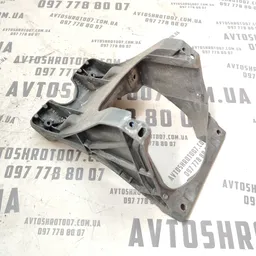 Кронштейн Volvo V50 (04-12) 2.0 Дизель OEM 9491934 фото 2
