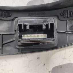 Накладка салону Toyota Auris 06-12 1.6 Бензин OEM 5891702130 фото 3