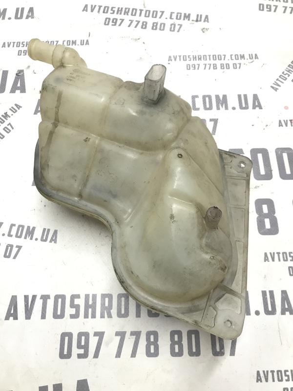 Бачок розширювальний Passat B5+ (00-05) 1.9D OEM 8D0121403L фото 2