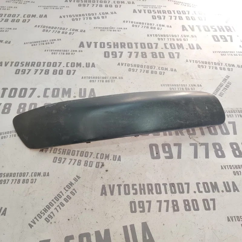 Накладка Peugeot 307 (01-08) 1.4 задня ліва OEM 9634015577a