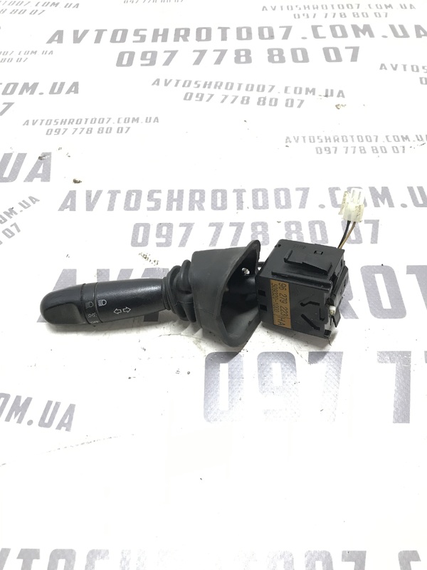 Перемикач підрульовий Chevrolet Tacuma (00-11) 2.0 Бензин