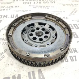 Маховик Renault Grand Scenic 3 (09-16) 1.6D OEM 123102067r