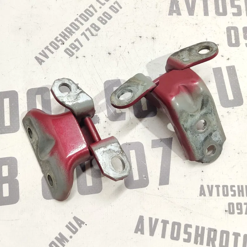 Дверна завіса задня права Hyundai Elantra 4 (06-11) 1.6