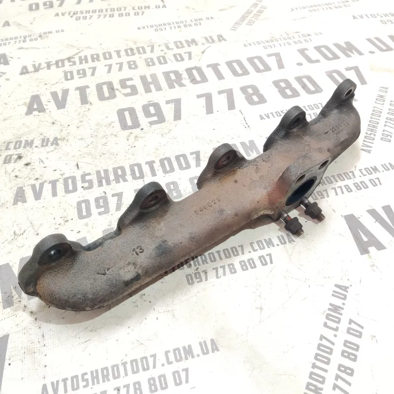 Колектор випускний Ford Focus MK2 (04-11) 1.6D HHDA