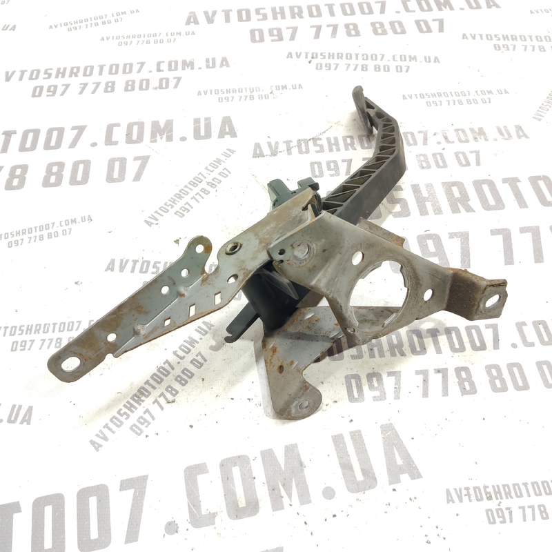 Педаль щеплення Ford Focus MK2 (04-11) 1.6 Дизель