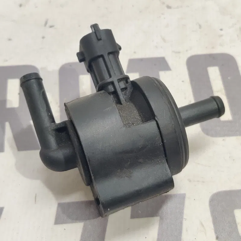 Електроклапан Hyundai Elantra 4 06-11 1.6Б OEM 290102B000