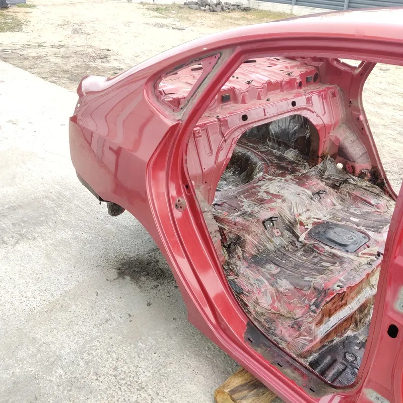 Четверть задня права Hyundai Elantra 4 (06-11) 1.6 бенз