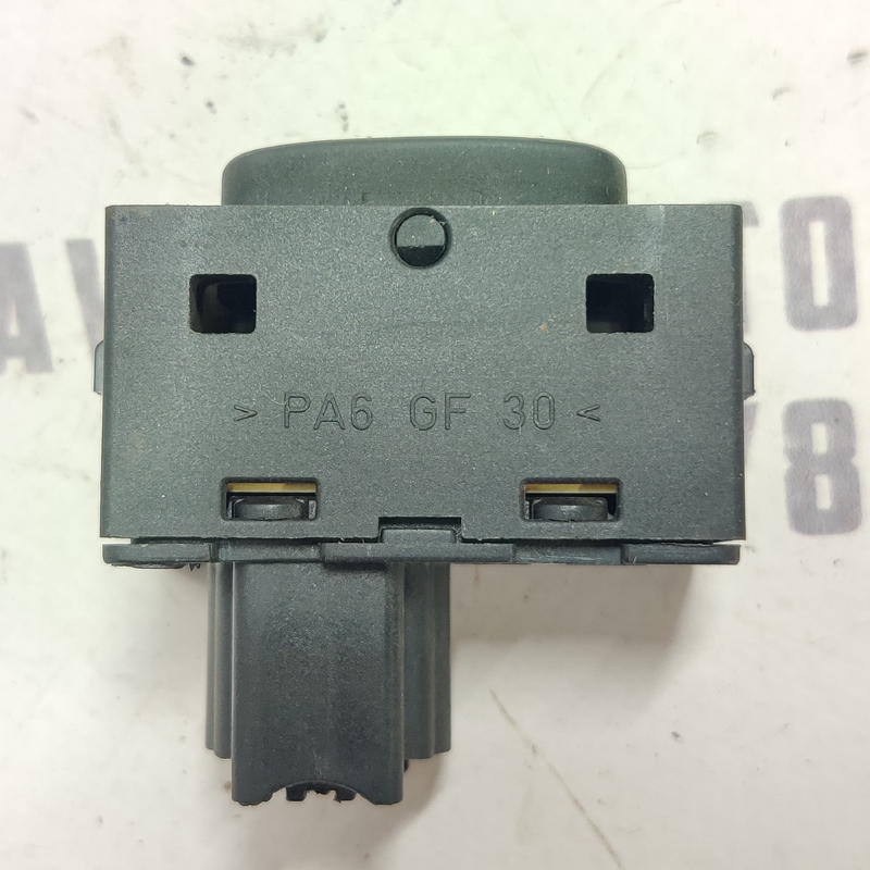 Кнопка склопідіймача Peugeot 407 (04-11) 2.0 дизель фото 2