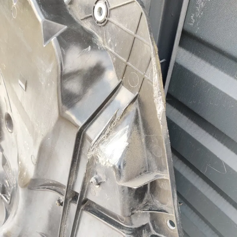 Полка багажника нижня Renault Grand Scenic 3 (09-16) 1.6dCi