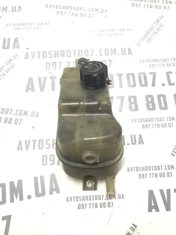 Бачок розширювальний правий Citroen Berlingo 1 (96-08) 1.6D