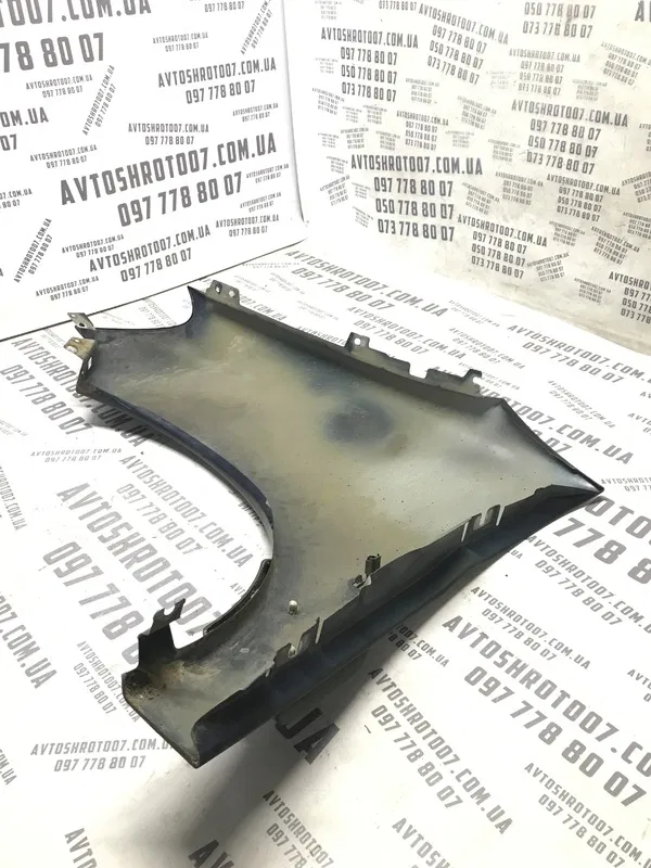 Крило переднє праве Citroen Berlingo 1 (96-08) 1.6D