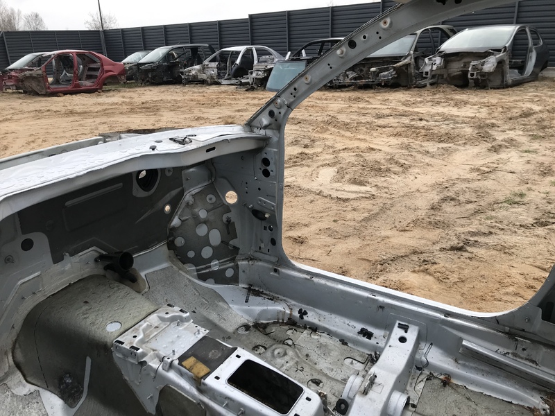 Четверть передня права VW Passat B5+ (00-05) 1.9 диз