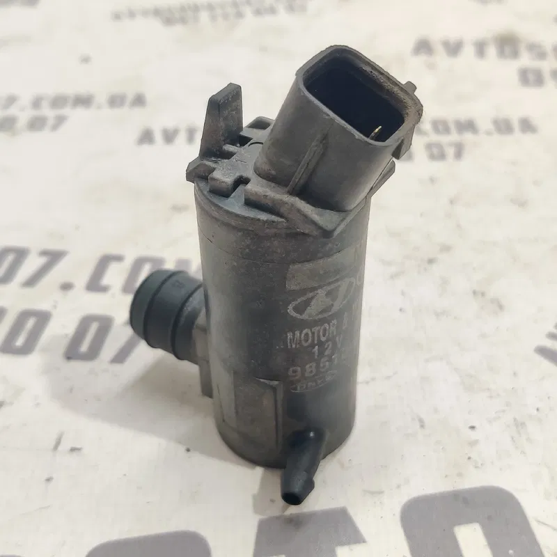 Насос омивача скла Hyundai Elantra 4 (06-11) 1.6 985102G000