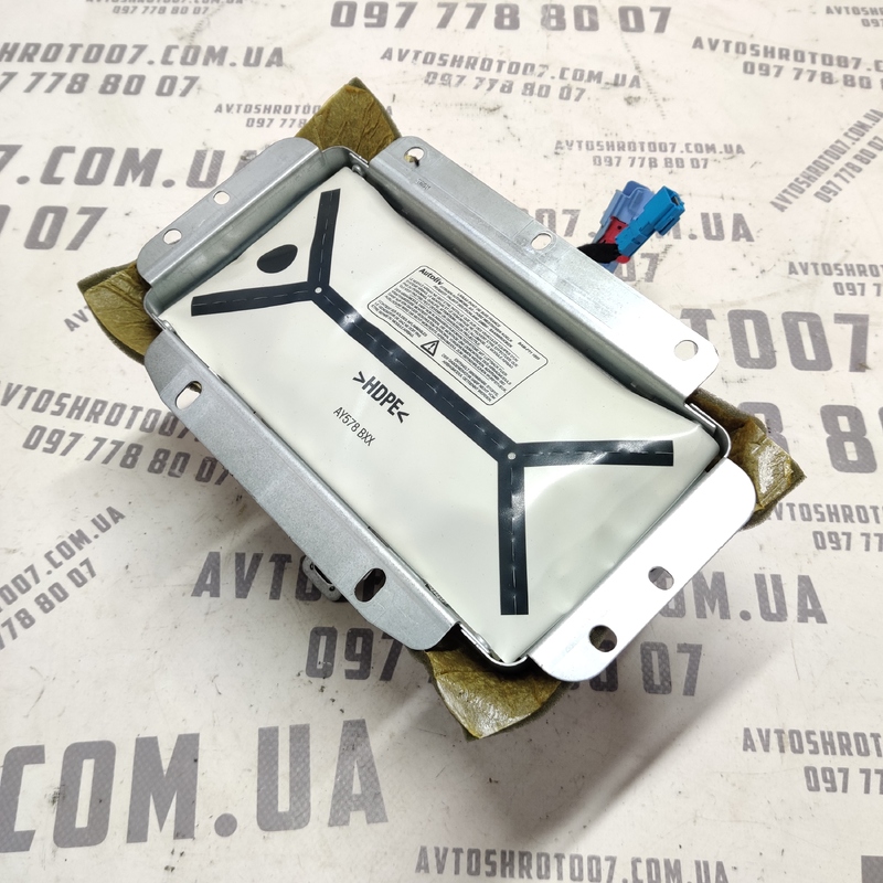 Подушка безпеки пасажира Peugeot 407 (04-11) 2.0D 9644588880