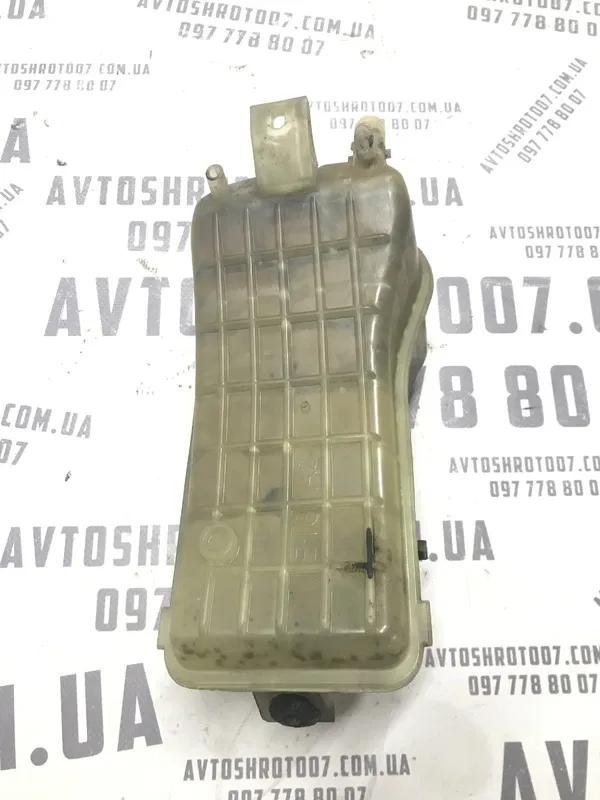 Бачок розширювальний правий Citroen Berlingo 1 (96-08) 1.6D
