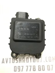 Двигун заслінки пічки VW Passat B5+ (00-05) 1.9 Дизель