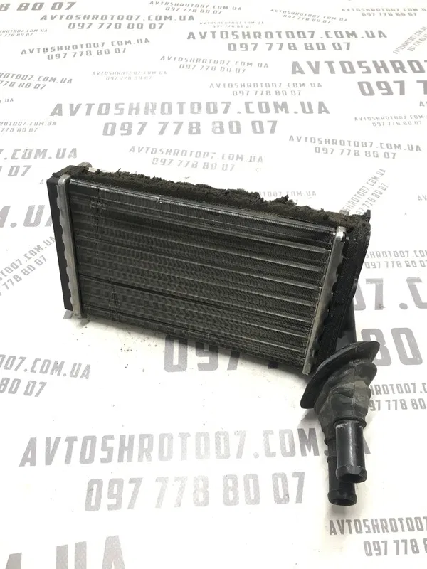 Радіатор пічки Volkswagen Passat B5+ (00-05) 1.9 Дизель
