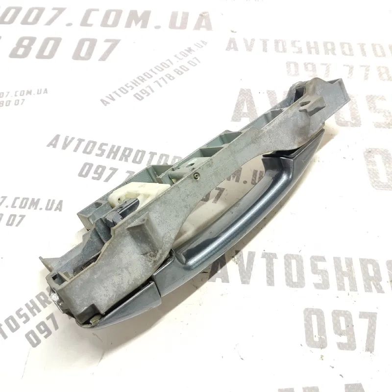 Ручка зовнішня задня ліва Peugeot 407 (04-11) 2.0 дизель
