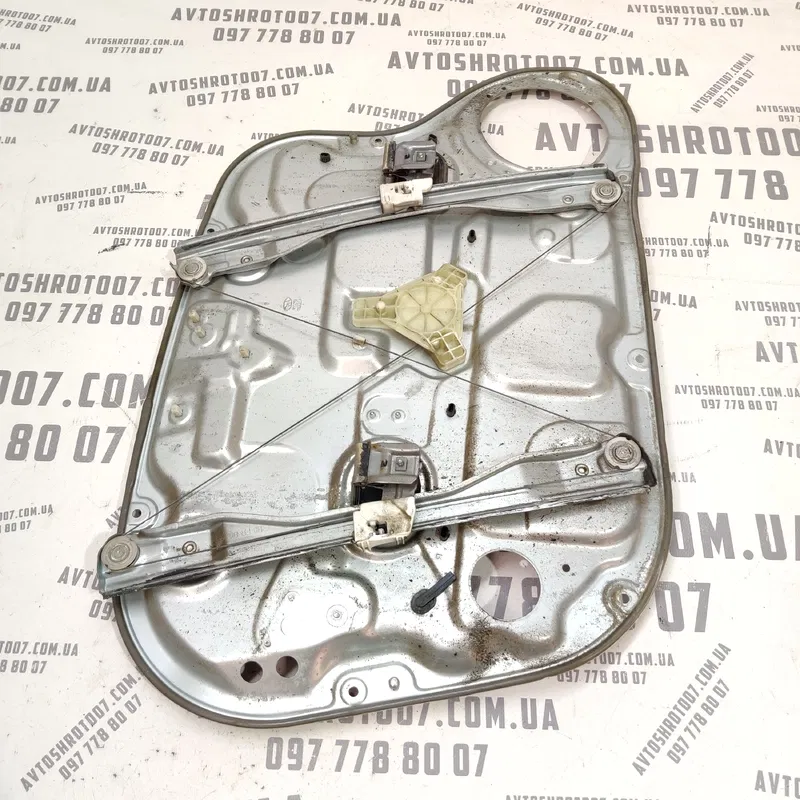 Склопідіймач ПП Hyundai Elantra 1.6 06-11 824802H040S4