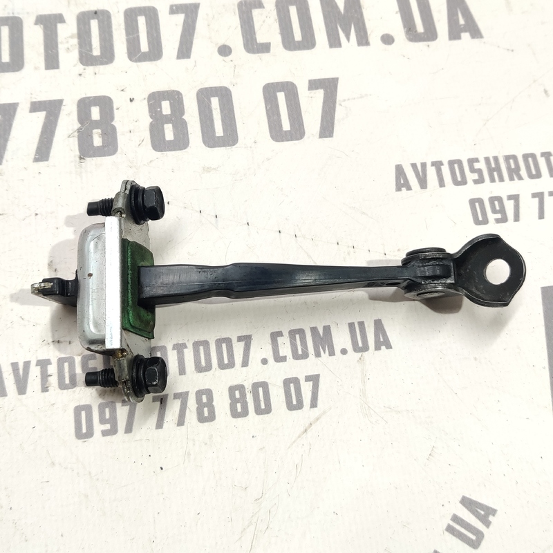 Обмежувач задніх дверей Hyundai Elantra 4 (06-11) 1.6 бенз